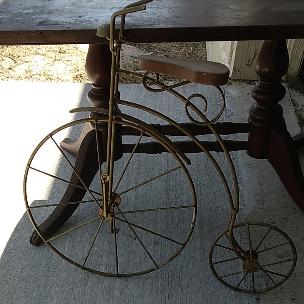 Antique iron bicycle